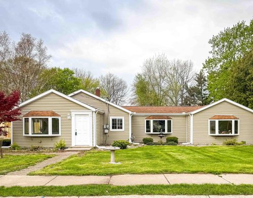 1719 Maplehurst Ave, Mishawaka, IN, 46545-7011 | Card Image