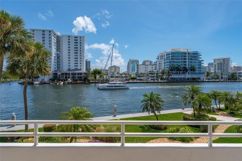 2b-888 Intracoastal Dr, Fort Lauderdale, FL, 33304-3601 | Card Image