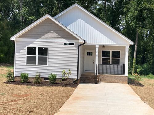 318 Davis Park Rd, Gastonia, NC, 28052-0117 | Card Image