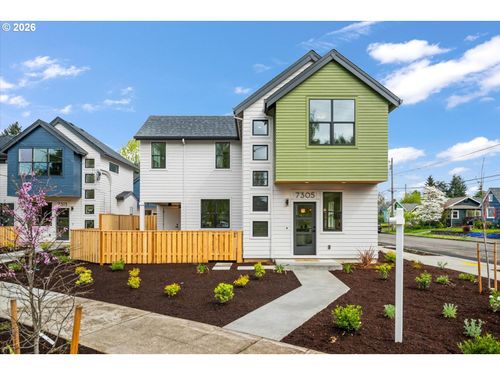 7305 N Willamette Dr, Portland, OR, 97203 | Card Image