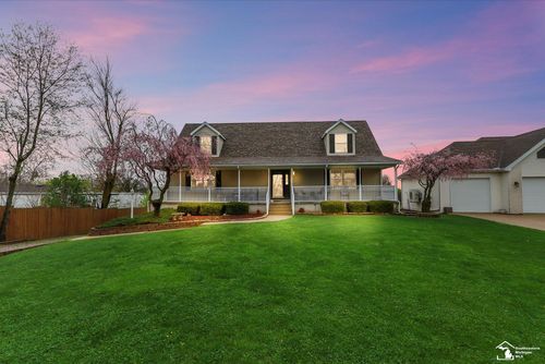 4890 Evergreen Dr, Monroe, MI, 48161-5422 | Card Image