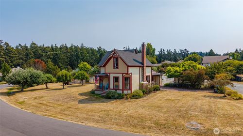 1209 Ne Leisure St, Coupeville, WA, 98239-9517 | Card Image