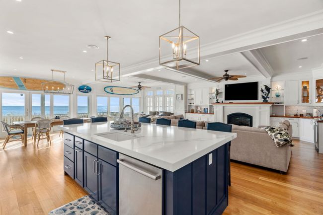 77 Ocean Dr, House other with 4 bedrooms, 6 bathrooms and null parking in Seabrook NH | Image 17