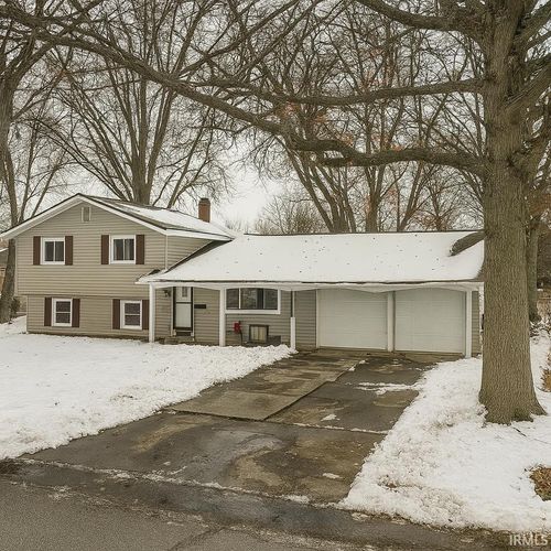 5019 Devonshire Dr, Fort Wayne, IN, 46806-3422 | Card Image