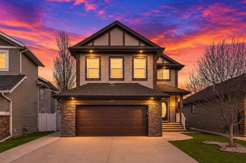 205 Van Slyke Way, Red Deer, AB, T4R0N7 | Card Image