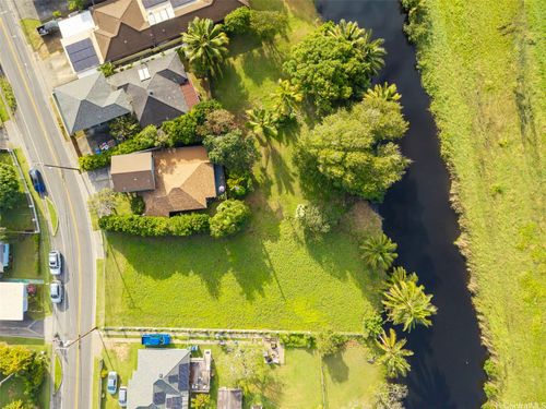 1-221 Kihapai St, Kailua, HI, 96734-2441 | Card Image