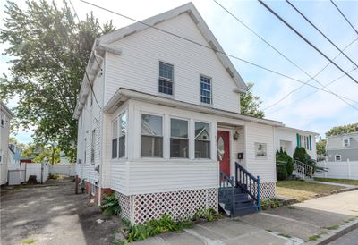 206 Montgomery Avenue, House other with 4 bedrooms, 2 bathrooms and 3 parking in Cranston RI | Image 2