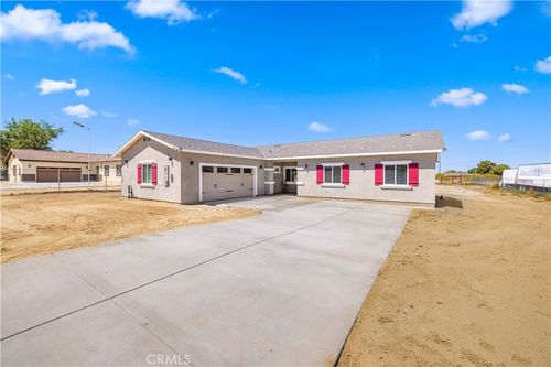 40729 171st St E, Lake Los Angeles, CA, 93535-7406 | Card Image