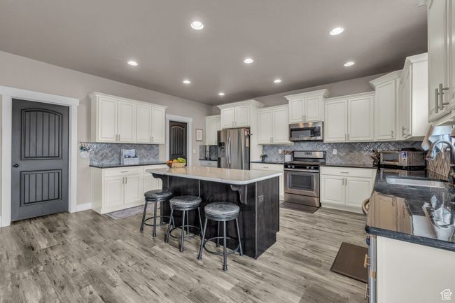 4 - 1962 Bluff Crest Rd, House other with 4 bedrooms, 3 bathrooms and 3 parking in Francis UT | Image 6