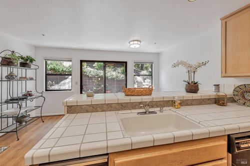100 Brown Dr, Novato, CA, 94947-4900 | Card Image