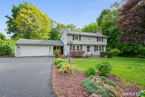 519 Brewster Rd, Bristol, CT, 06010-5218 | Card Image