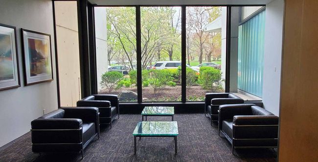 Lobby opposite of the mailboxes | Image 35