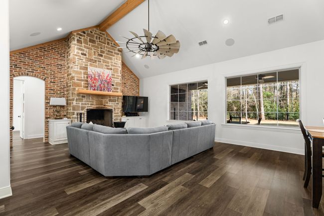 14663 Jade Forest Trl, House other with 3 bedrooms, 3 bathrooms and null parking in Tyler TX | Image 5