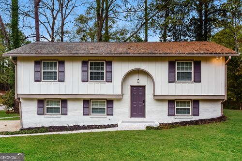 6501 Monica Dr, Morrow, GA, 30260-2033 | Card Image