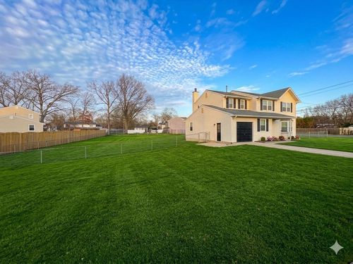 8 Framingham Rd, Edgewater Park, NJ, 08010-2236 | Card Image