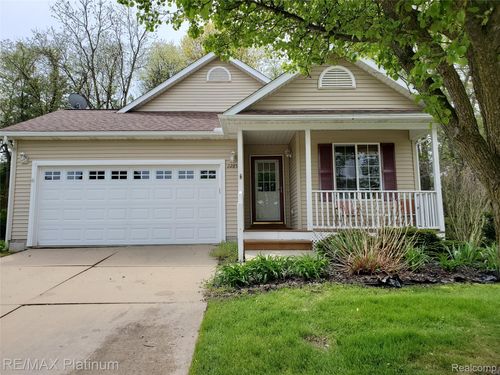 17-2285 Spartans Trl, Pinckney, MI, 48169-9294 | Card Image