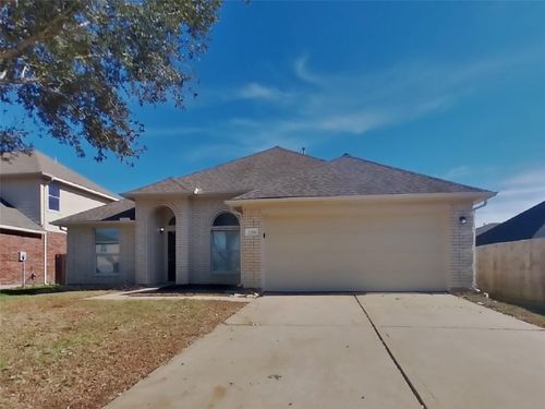 1318 Auburn View Ln, Fresno, TX, 77545-2054 | Card Image