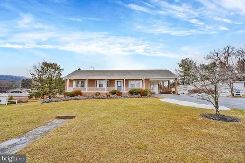 7510 Old Receiver Rd, FREDERICK, MD, 21702-2751 | Card Image