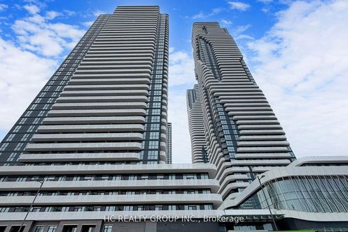 4803-8 Interchange Way, Concord, ON, L4K0R2 | Card Image