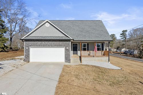 100 Watergate Drive, Piedmont, SC, 29673 | Card Image