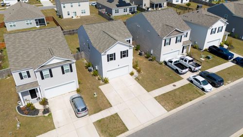 141 Horizon Ridge Dr, Summerville, SC, 29486-7054 | Card Image