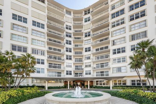 ph-4-2600 N Flagler Dr, West Palm Beach, FL, 33407-5500 | Card Image