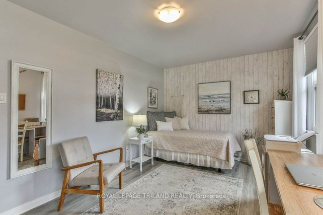 834 Viscount Rd, House other with 3 bedrooms, 2 bathrooms and 4 parking in London ON | Image 20