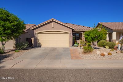 43252 N Vista Hills Drive, House other with 3 bedrooms, 2 bathrooms and null parking in Anthem AZ | Image 2