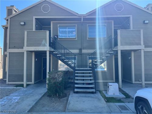2732 Alicialynn Way, Las Vegas, NV, 89121-7779 | Card Image