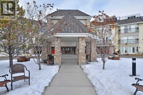 5200 44 Ave Ne, Calgary, AB, T1Y7L4 | Card Image