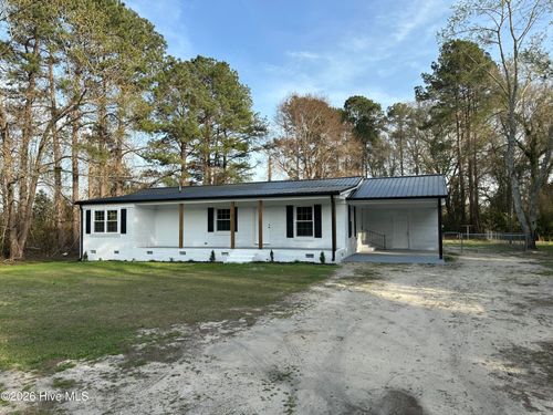 11140 Barnes Bridge Rd, Laurinburg, NC, 28352-1998 | Card Image