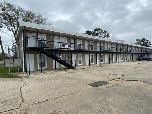 4-106 N Carter St, Hammond, LA, 70401-2953 | Card Image