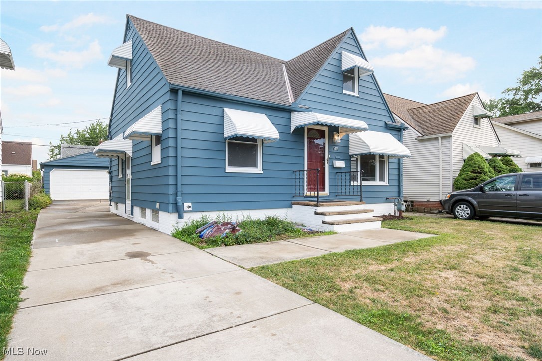 Orchard Ave, Cleveland, OH 44129