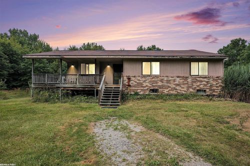 7758 Puttygut Rd, Casco, MI, 48064-2113 | Card Image