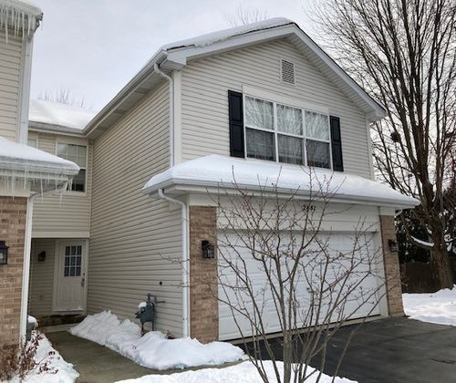 2441-2441 Stoughton Cir, Aurora, IL, 60502-6477 | Card Image