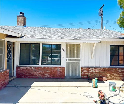 841-839 E Avenue P12, Palmdale, CA, 93550-3322 | Card Image