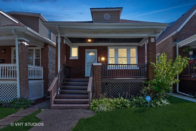 8615 S Aberdeen Street, House other with 2 bedrooms, 1 bathrooms and 2 parking in Chicago IL | Image 2