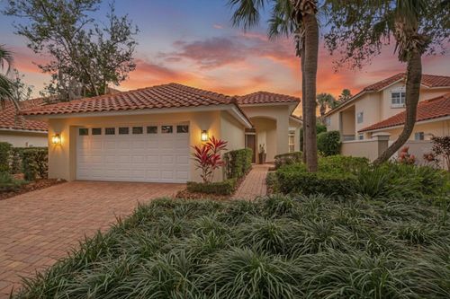 8 Monterrey Dr, Palm Coast, FL, 32137-2108 | Card Image