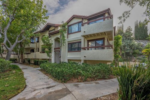 unit-630-18033 Sundowner Way, Canyon Country, CA, 91387-5460 | Card Image