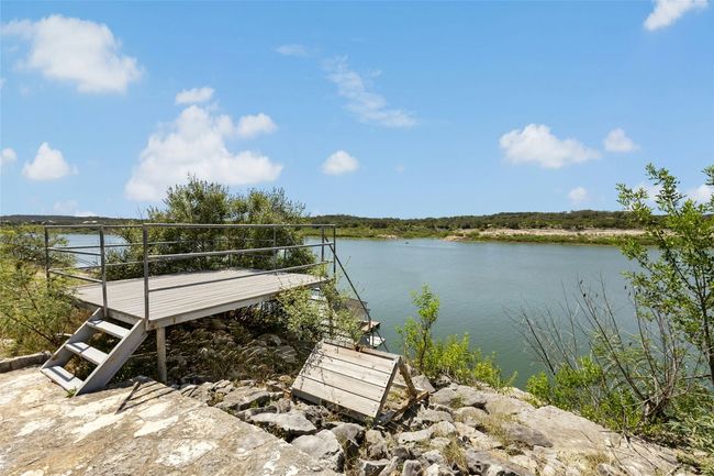 Steps to floating dock | Image 31