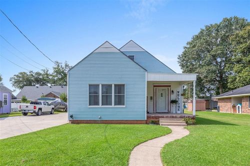 523 E Nezpique St, Jennings, LA, 70546-5939 | Card Image