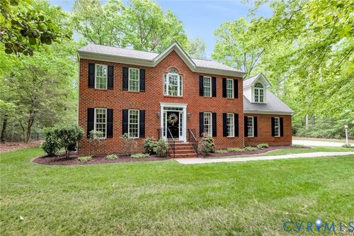387 Woodruff Dr, Aylett, VA, 23009-2851 | Card Image