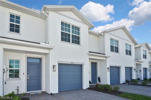 8107 Haley Creek Way, LEHIGH ACRES, FL, 33971 | Card Image