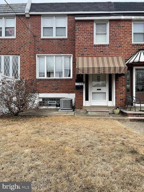 fl-1st-1709 Hartranft St, PHILADELPHIA, PA, 19145-5807 | Card Image