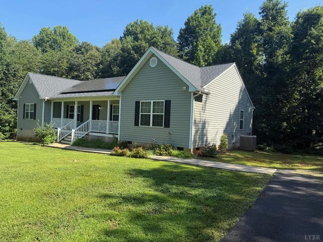 2095 Five Forks Rd, House other with 3 bedrooms, 2 bathrooms and null parking in Pamplin VA | Image 24