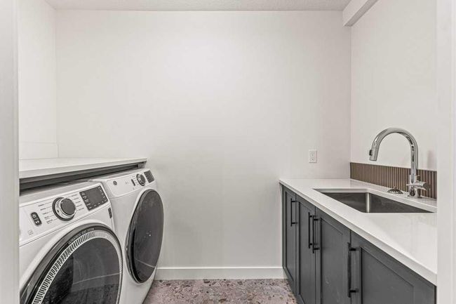 2 Pinewood Cres, House other with 5 bedrooms, 3 bathrooms and 4 parking in Canmore AB | Image 45