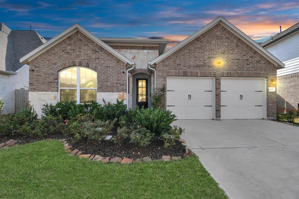 Cantigny Lake Dr, Katy, TX 77493