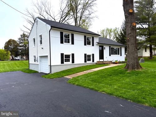 20 Route 31 S, Pennington, NJ, 08534-2504 | Card Image
