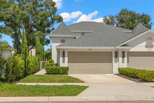 3721 Iris St N, St Petersburg, FL, 33704-1115 | Card Image