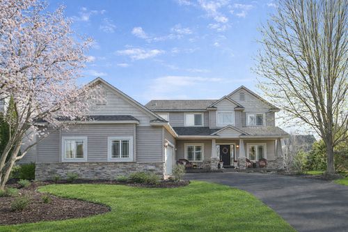 11470 Halstead Trl, Woodbury, MN, 55129-5215 | Card Image